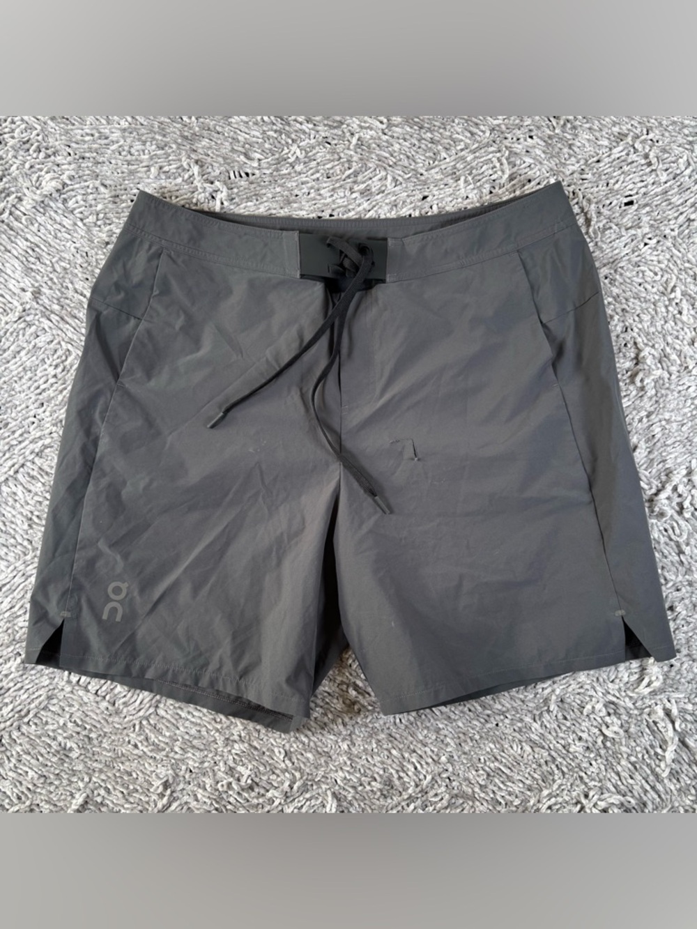 On Running Performance Hybrid Shorts Mens Large Black Activewear FLAWS
